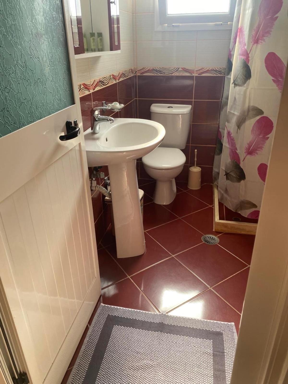 Ilias Family Rooms Химара Экстерьер фото